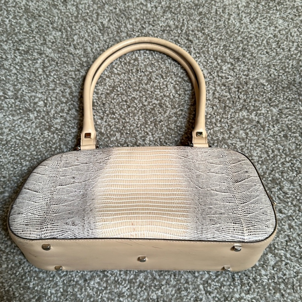 Salvatore Ferragamo Beige Leather Snake Skin Handbag Tote Shoulder Purse ASIS